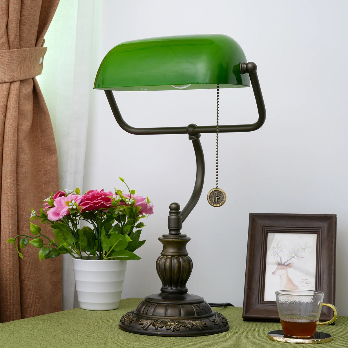 Lampe bibliothèque verte