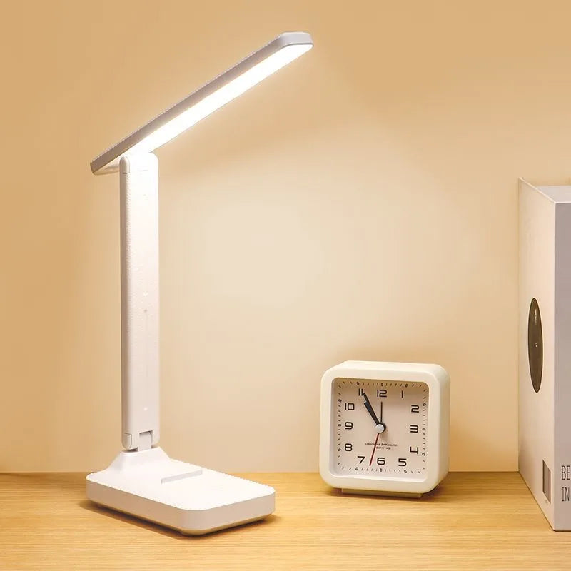 Lampe de bureau blanche