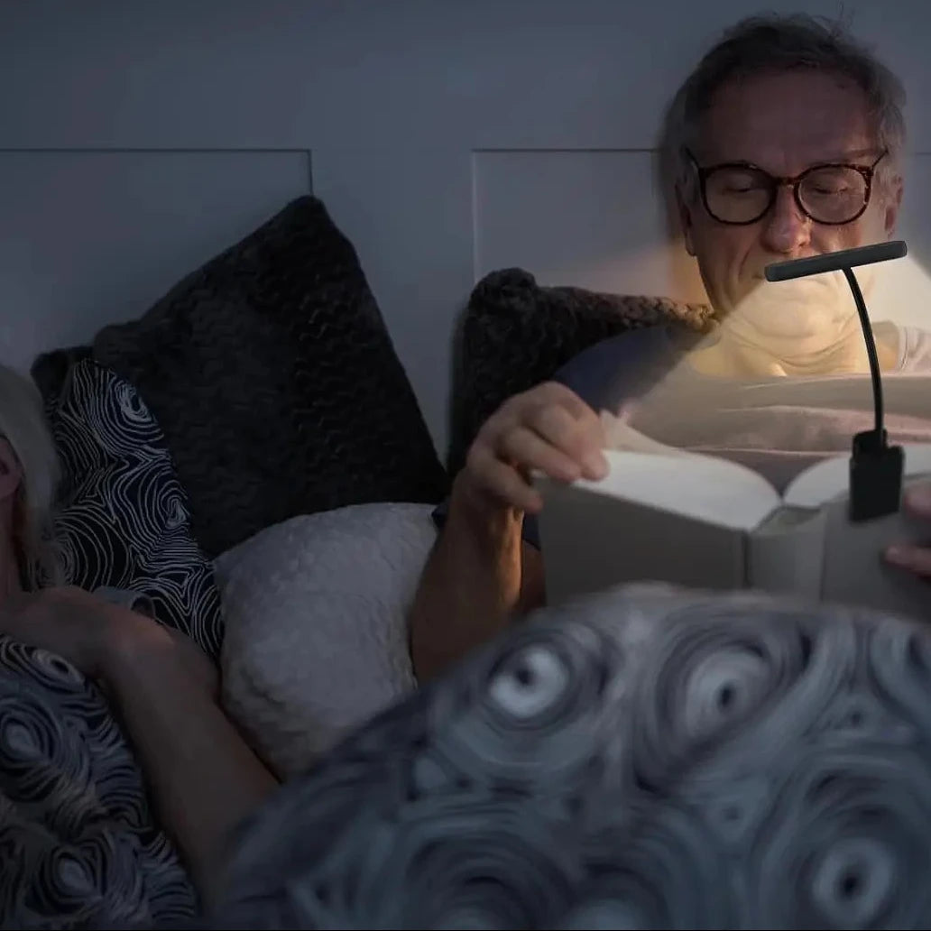 lampe liseuse livre